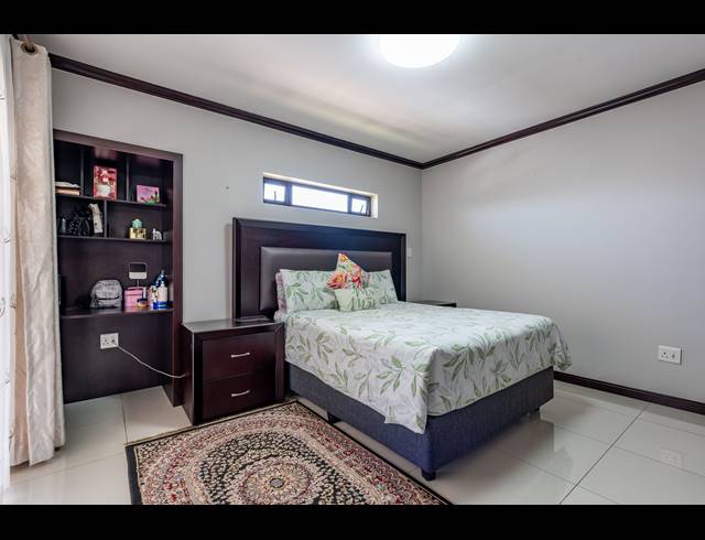 2 BEDROOM APARTMENT FOR SALE IN BROADACRES